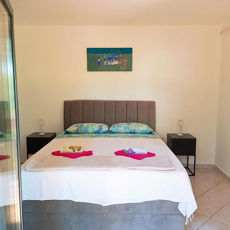Apartments Nela Pula Ngoại thất bức ảnh