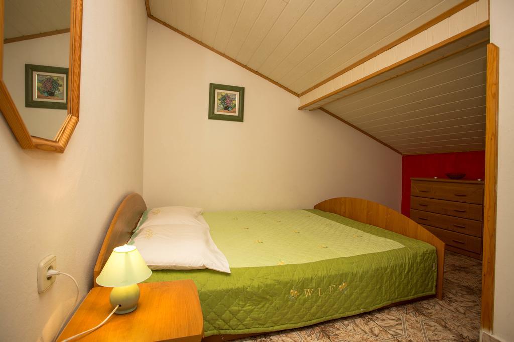 Apartments Nela Pula Ngoại thất bức ảnh